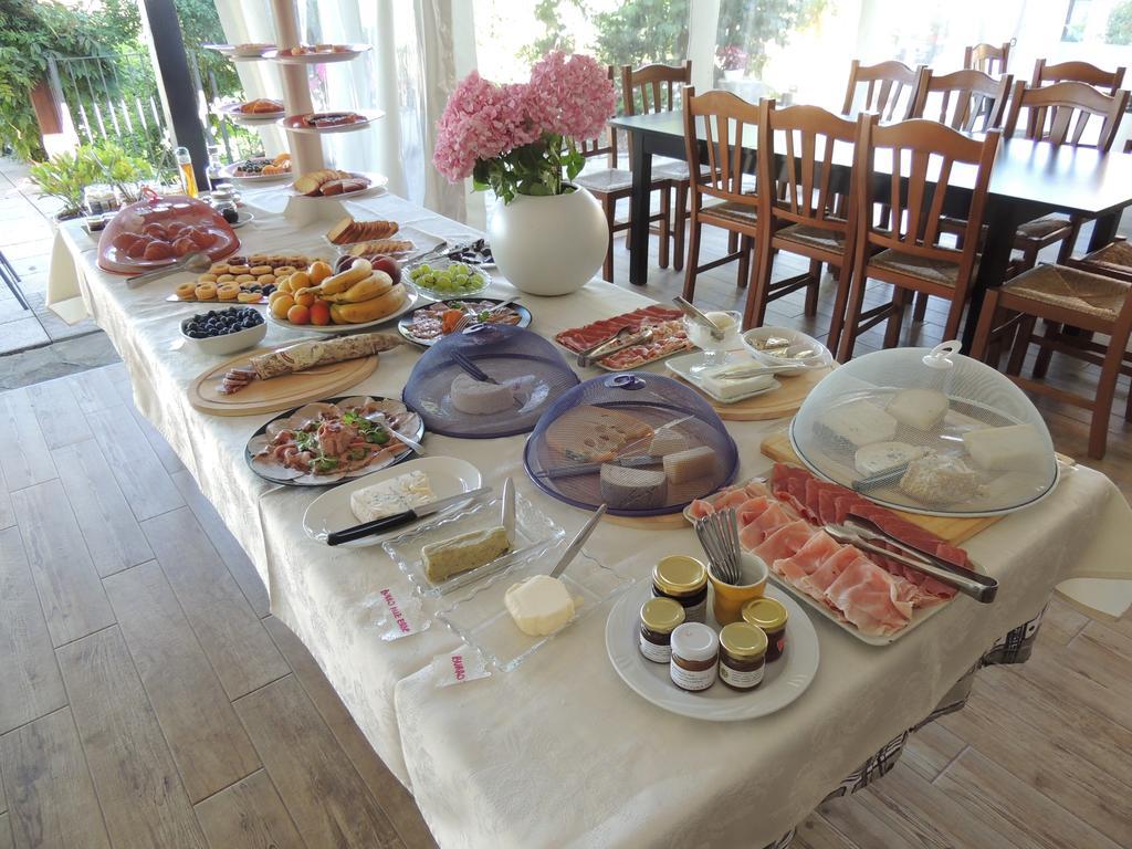 Bed and Breakfast Da Fabiana Bossolasco Экстерьер фото